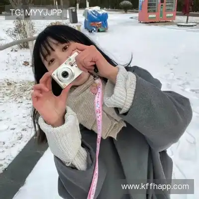 滑凤默